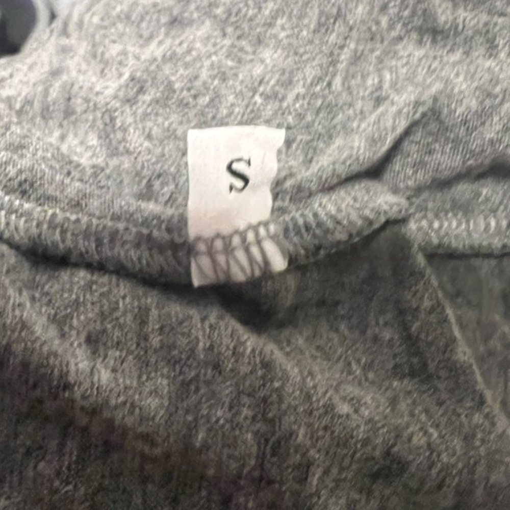 Vimmia Women S Gray Breathable Relaxed Fit Athletic Tank Top‎ - Picture 4 of 5